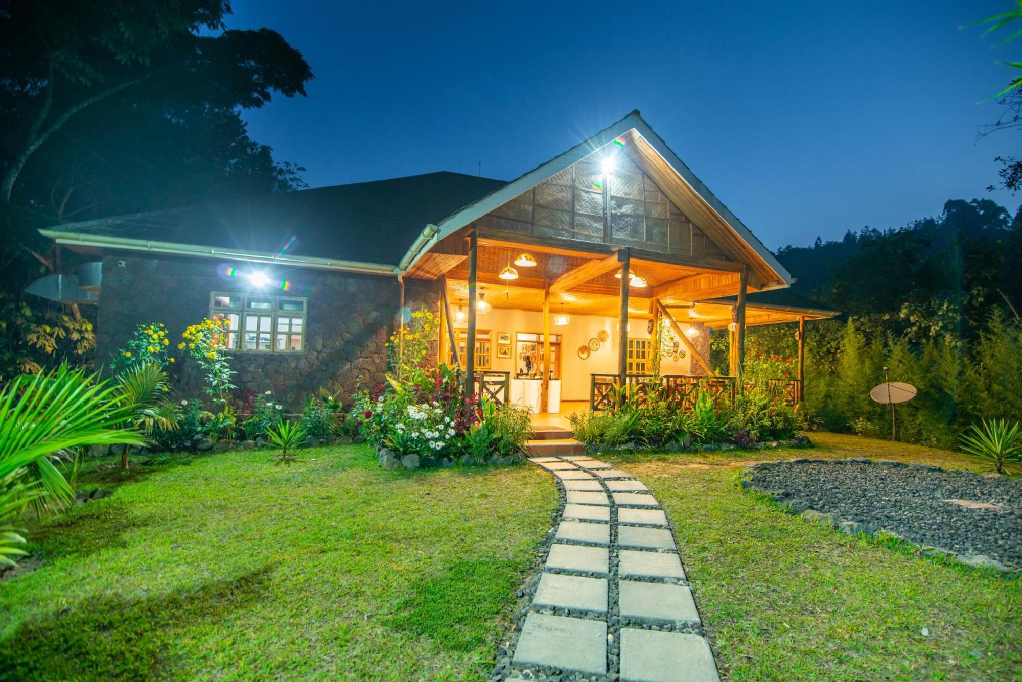 Gorilla Leisure Lodge Kisoro Eksteriør billede