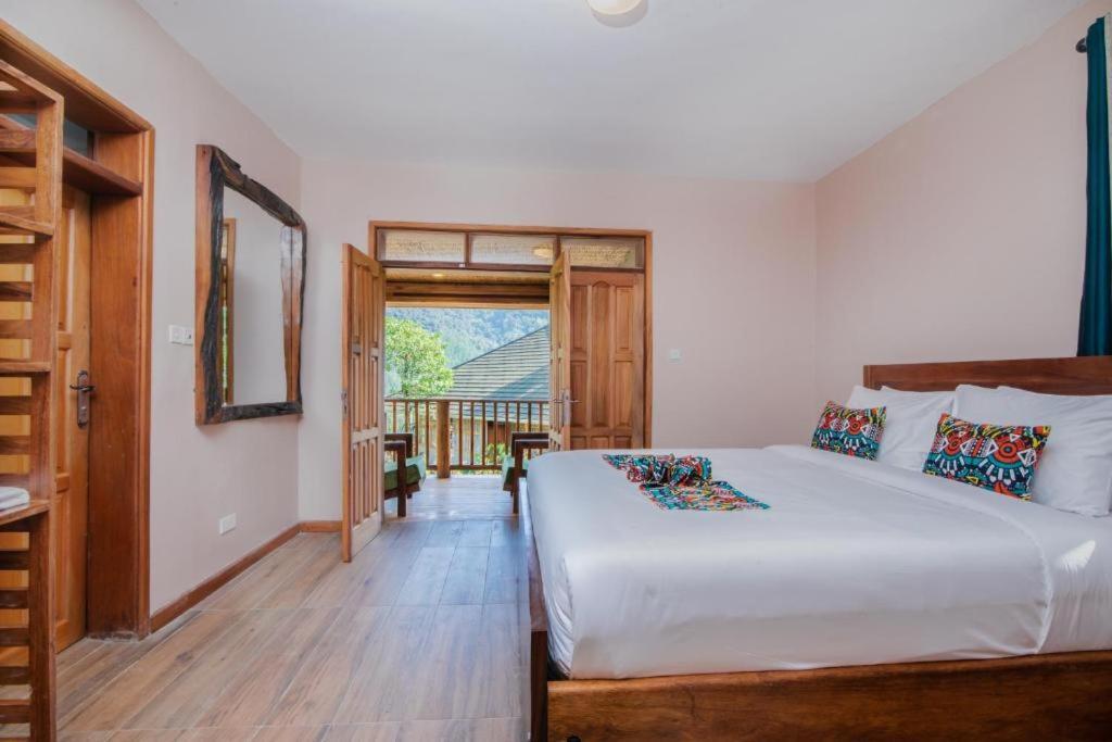 Gorilla Leisure Lodge Kisoro Eksteriør billede